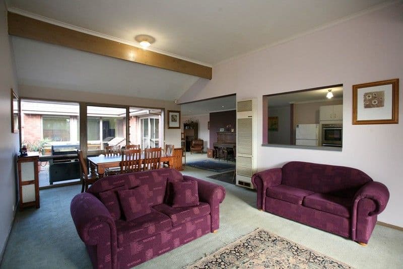 5 Pirra Place, NARRE WARREN VIC 3805, Narre Warren - Thumbnail 2
