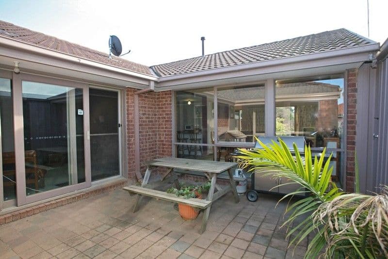 5 Pirra Place, NARRE WARREN VIC 3805, Narre Warren - Thumbnail 3