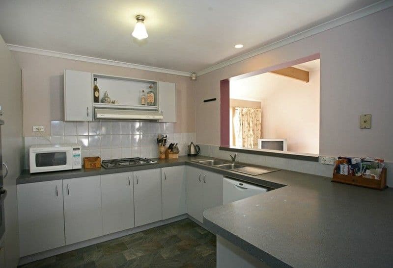 5 Pirra Place, NARRE WARREN VIC 3805, Narre Warren - Thumbnail 4