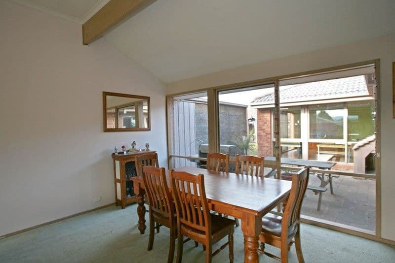 5 Pirra Place, NARRE WARREN VIC 3805, Narre Warren - Thumbnail 8