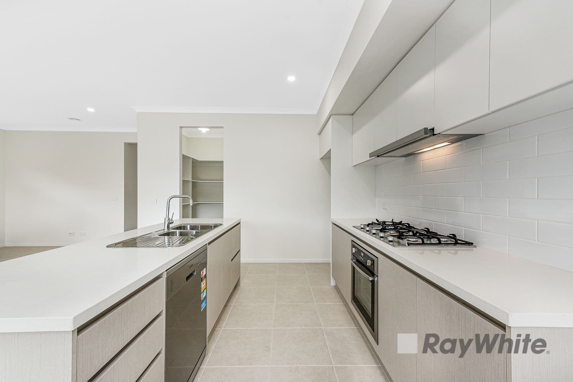 74 Evica Road, Clyde North VIC 3978, Clyde North - Thumbnail 4