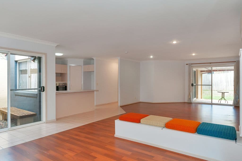 38 Cook Street, FOREST LAKE QLD 4078, Forest Lake - Thumbnail 2