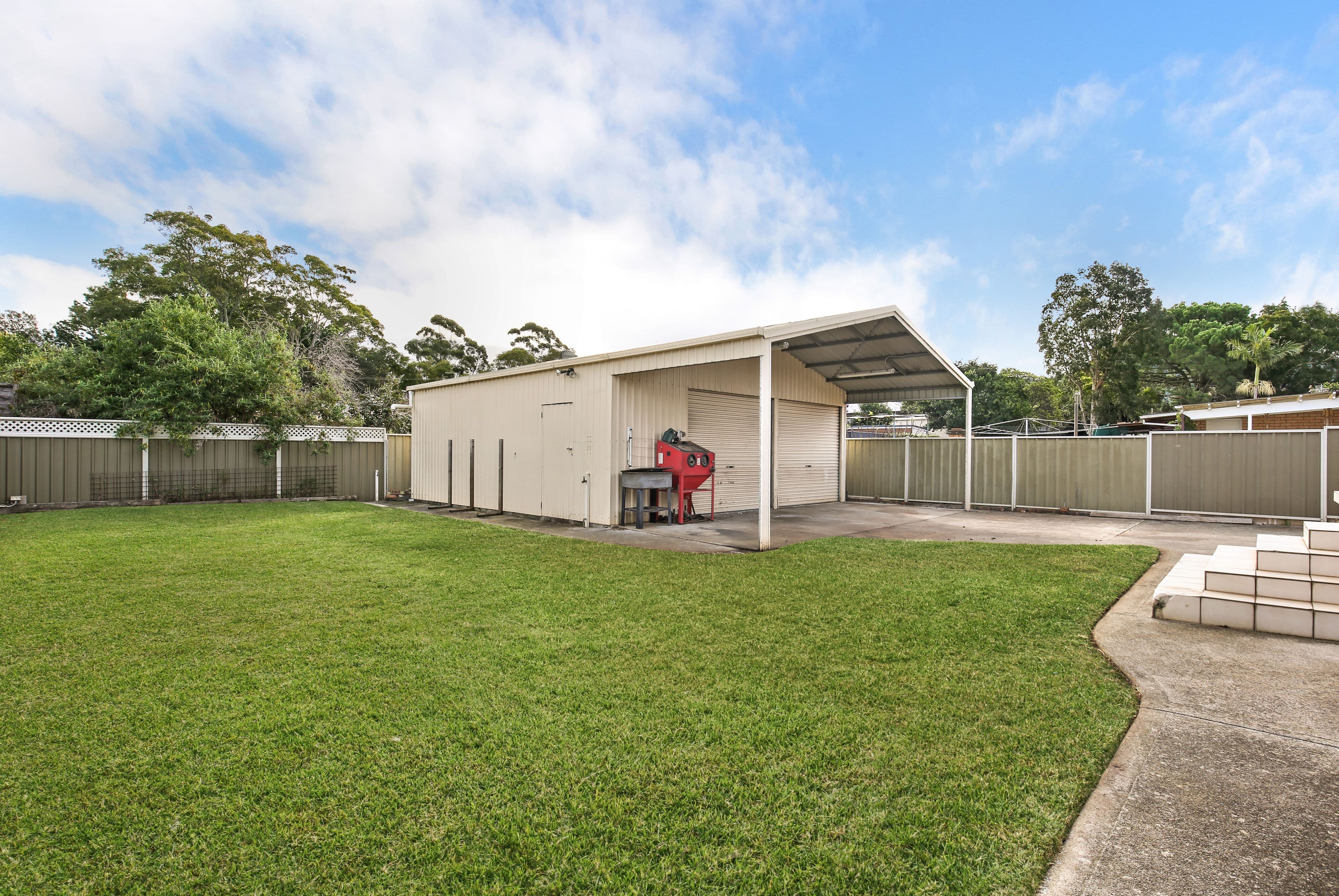 28 London Drive, West Wollongong - Thumbnail 7