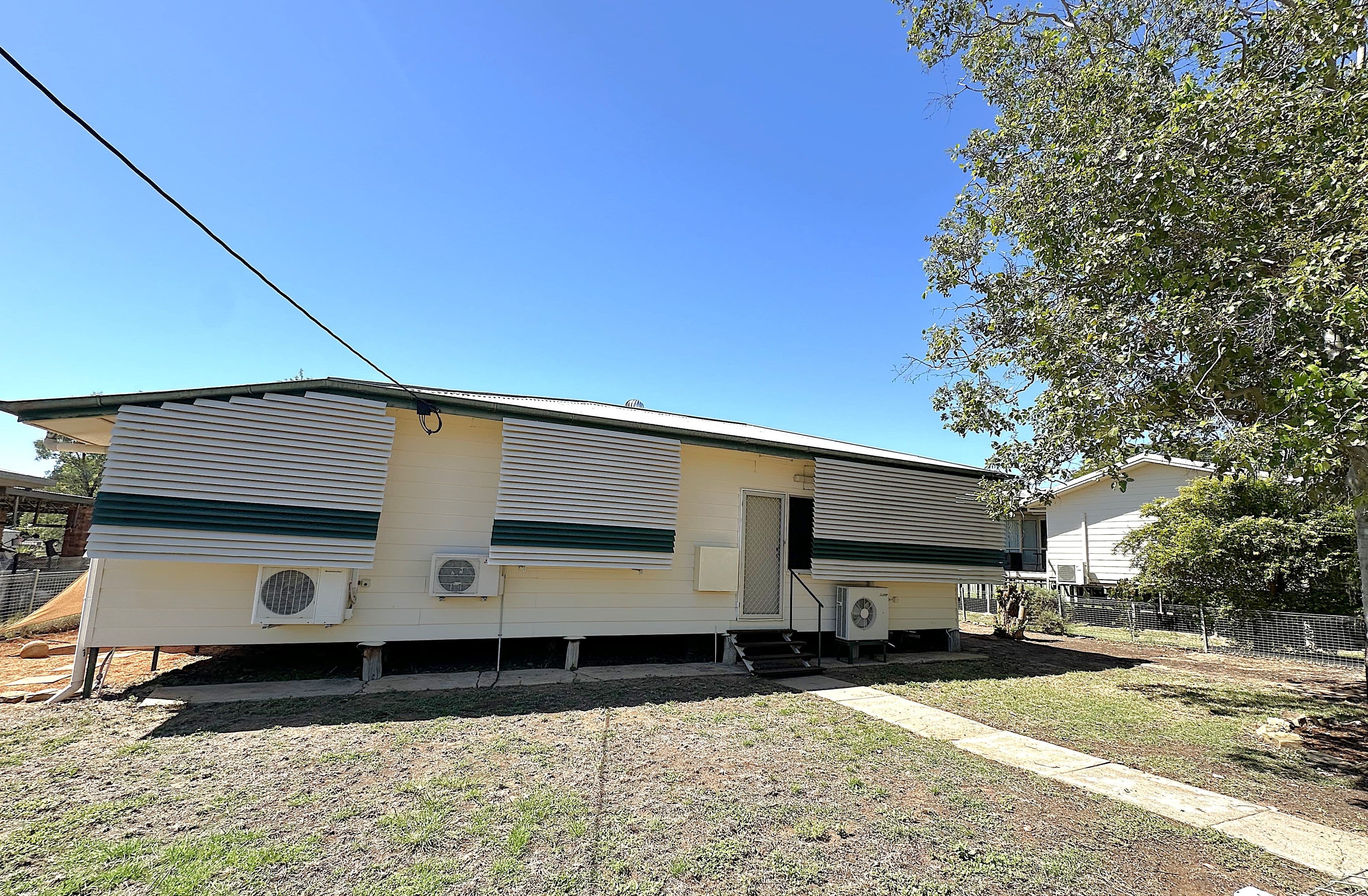 176 Kingfisher Street, Longreach QLD 4730, Longreach - Image 1
