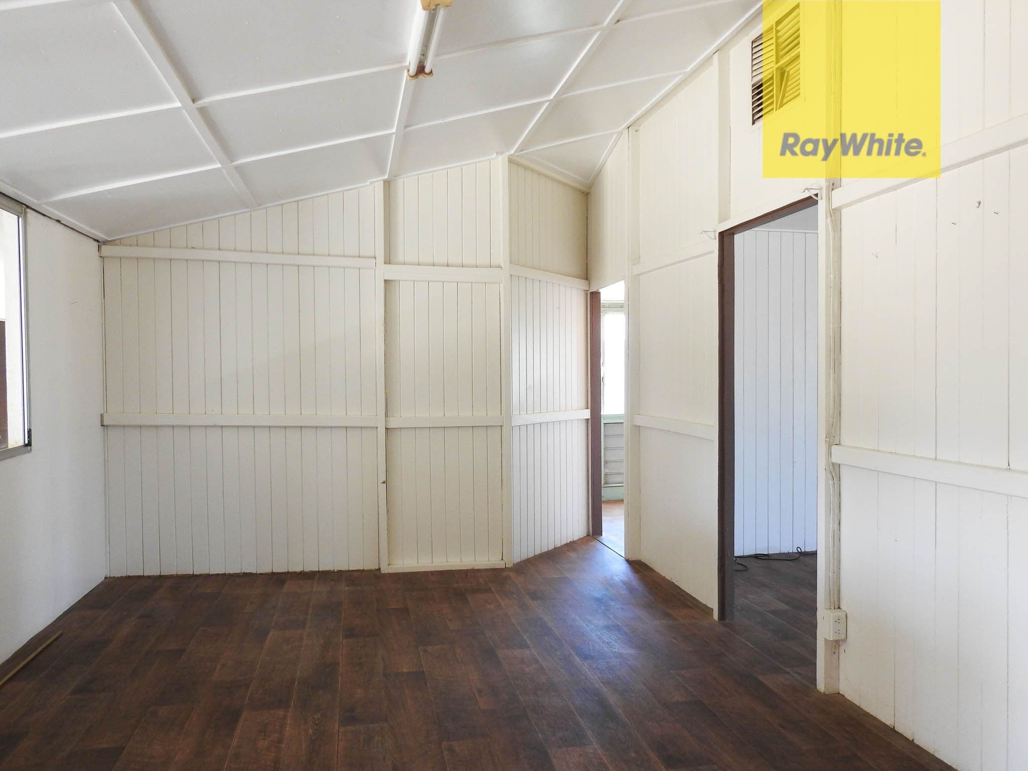 85 Crane Street, Longreach QLD 4730, Longreach - Thumbnail 4
