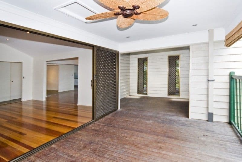 6 Adelong Road, SHAILER PARK QLD 4128, Shailer Park - Thumbnail 4
