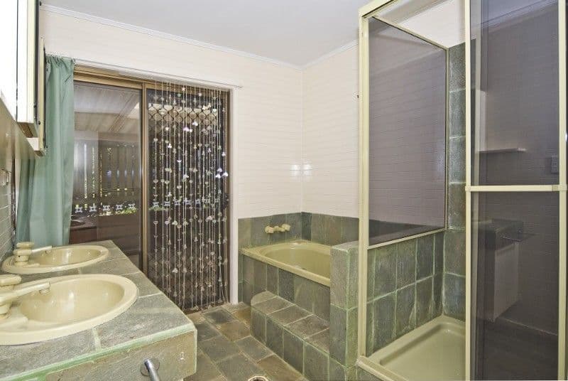 6 Adelong Road, SHAILER PARK QLD 4128, Shailer Park - Thumbnail 7
