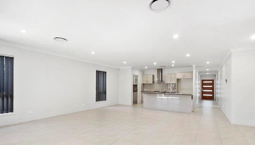 30 Bartlett Crescent, Calderwood NSW 2527, Calderwood - Thumbnail 2