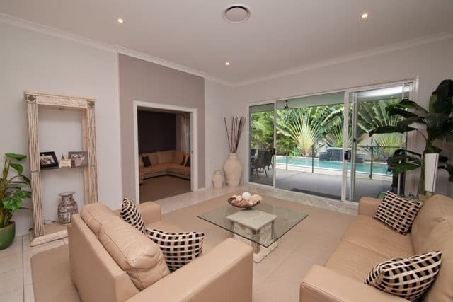 5 River Links Boulevard East, HELENSVALE QLD 4212, Helensvale - Thumbnail 2
