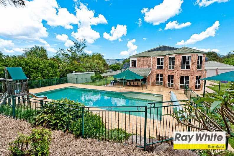 6 Smallwood Court, Samford Valley QLD 4520, Samford Valley - Thumbnail 2