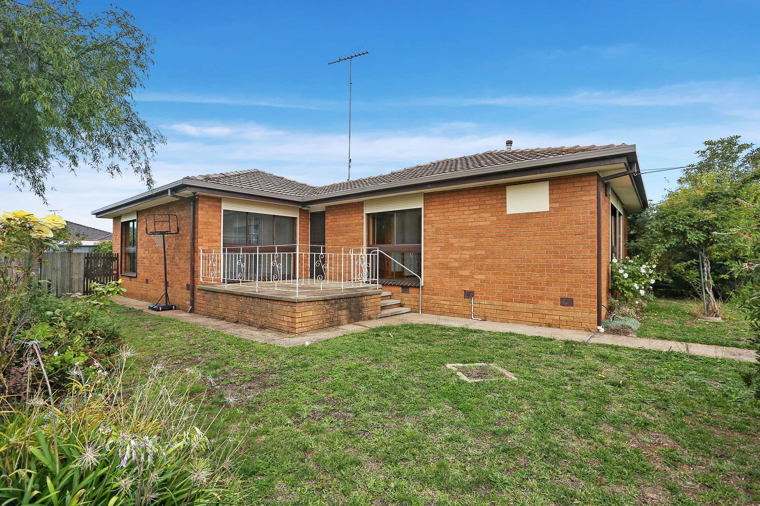 176 Thompson Road, North Geelong VIC 3215, North Geelong - Thumbnail 2