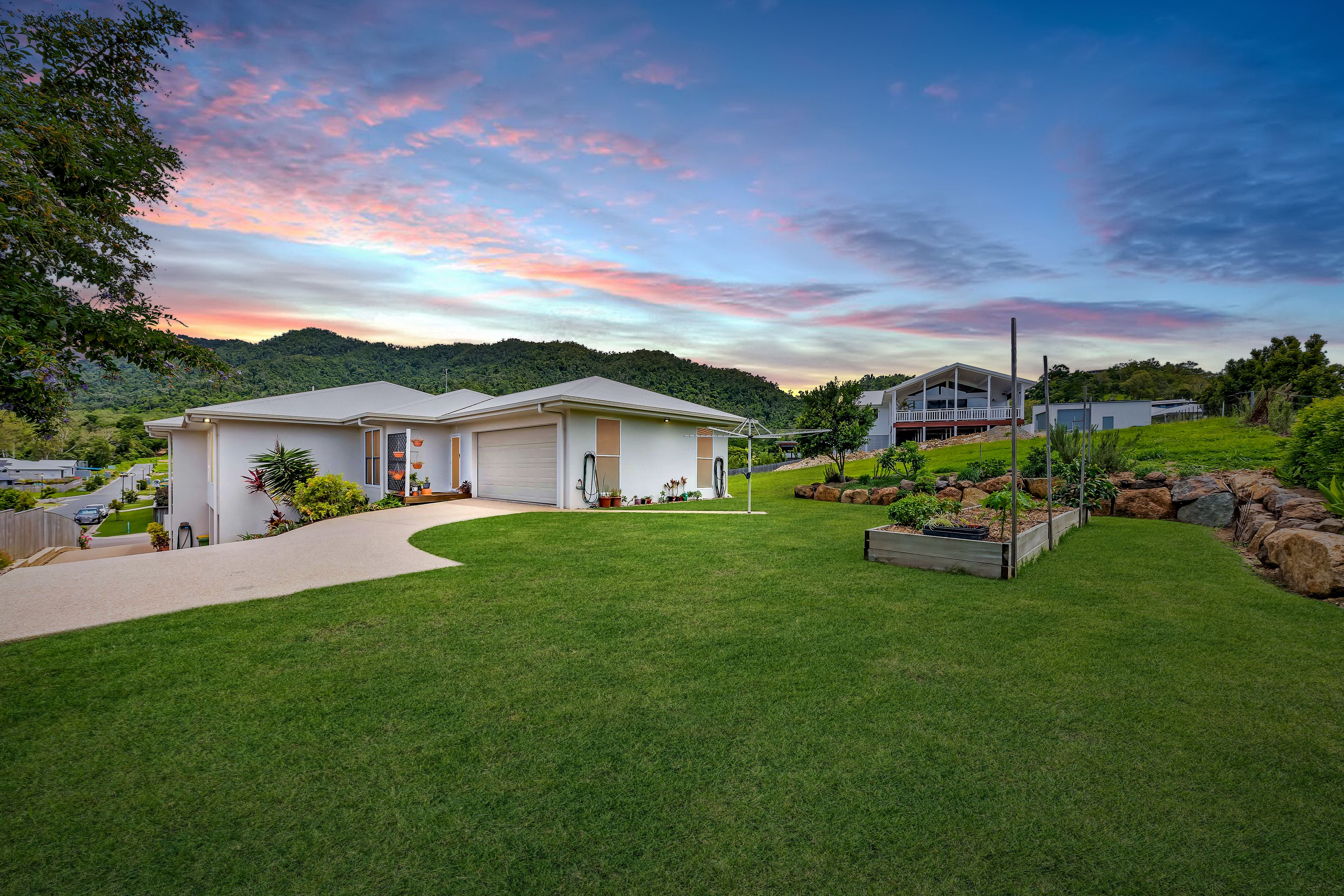 42 Stanley Drive, Cannon Valley QLD 4800, Cannon Valley - Thumbnail 2