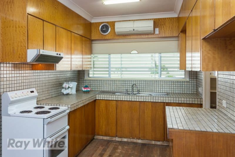 25 Blackwood Avenue, CANNON HILL QLD 4170, Cannon Hill - Thumbnail 4
