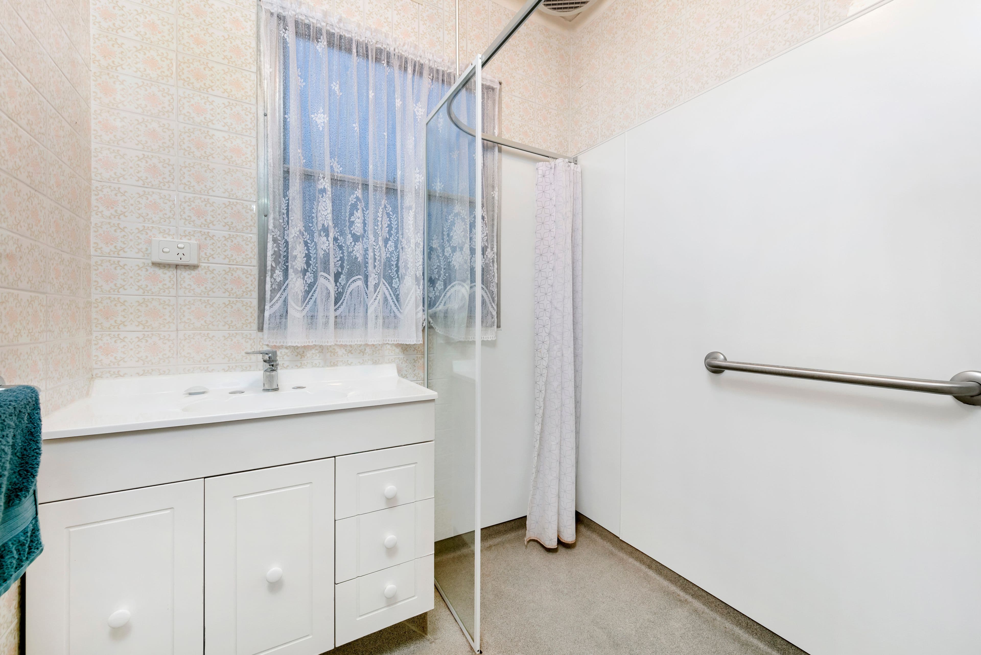 17 Mahogany Avenue, Frankston North VIC 3200, Frankston North - Thumbnail 5