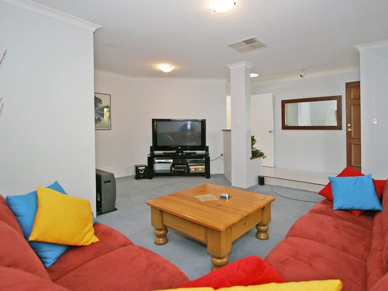 67 Hossack Avenue, PARKWOOD WA 6147, Parkwood - Thumbnail 4