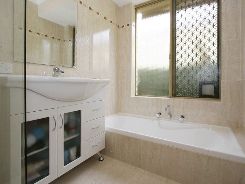 67 Hossack Avenue, PARKWOOD WA 6147, Parkwood - Thumbnail 6