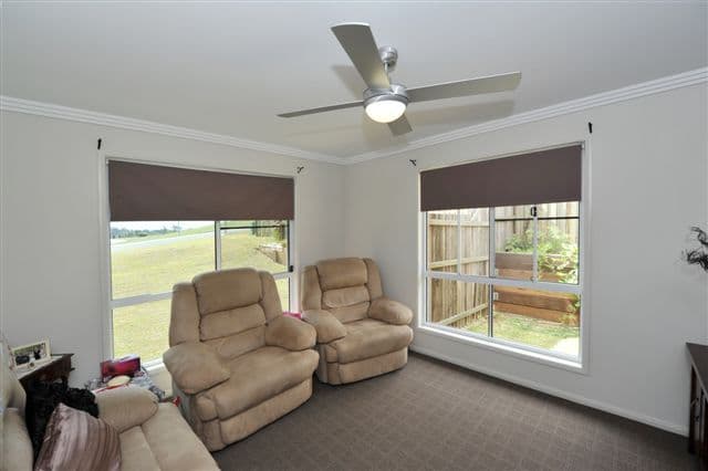 32 Elizabeth Kenny Court, HARRISTOWN QLD 4350, Harristown - Thumbnail 2