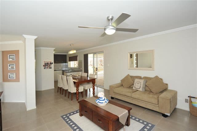 32 Elizabeth Kenny Court, HARRISTOWN QLD 4350, Harristown - Thumbnail 6