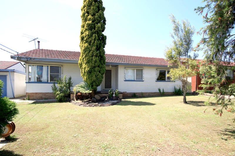 27 Myrtle Street, LOFTUS NSW 2232, Loftus - Thumbnail 4