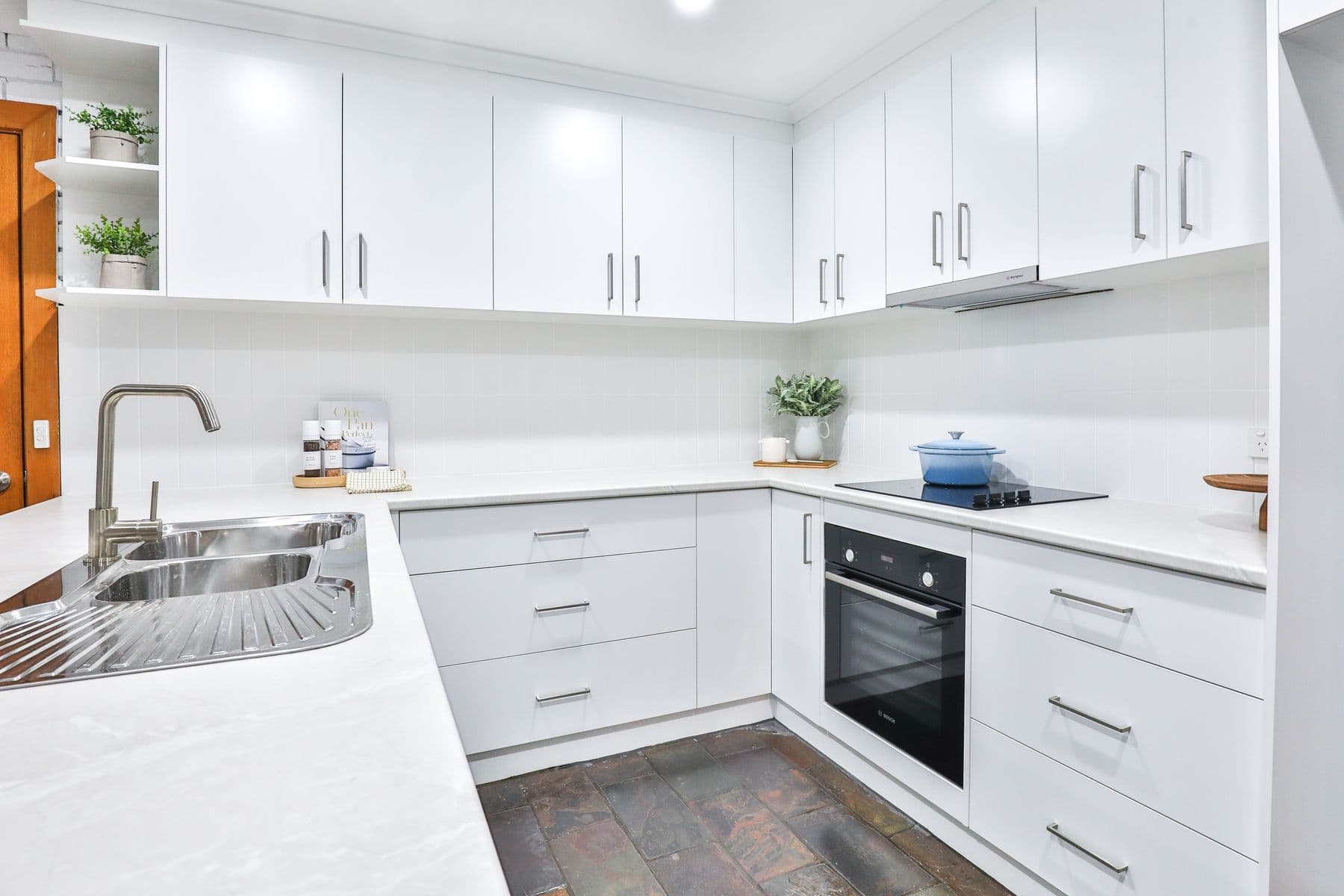 66 Regina Avenue, Cabarita - Thumbnail 3