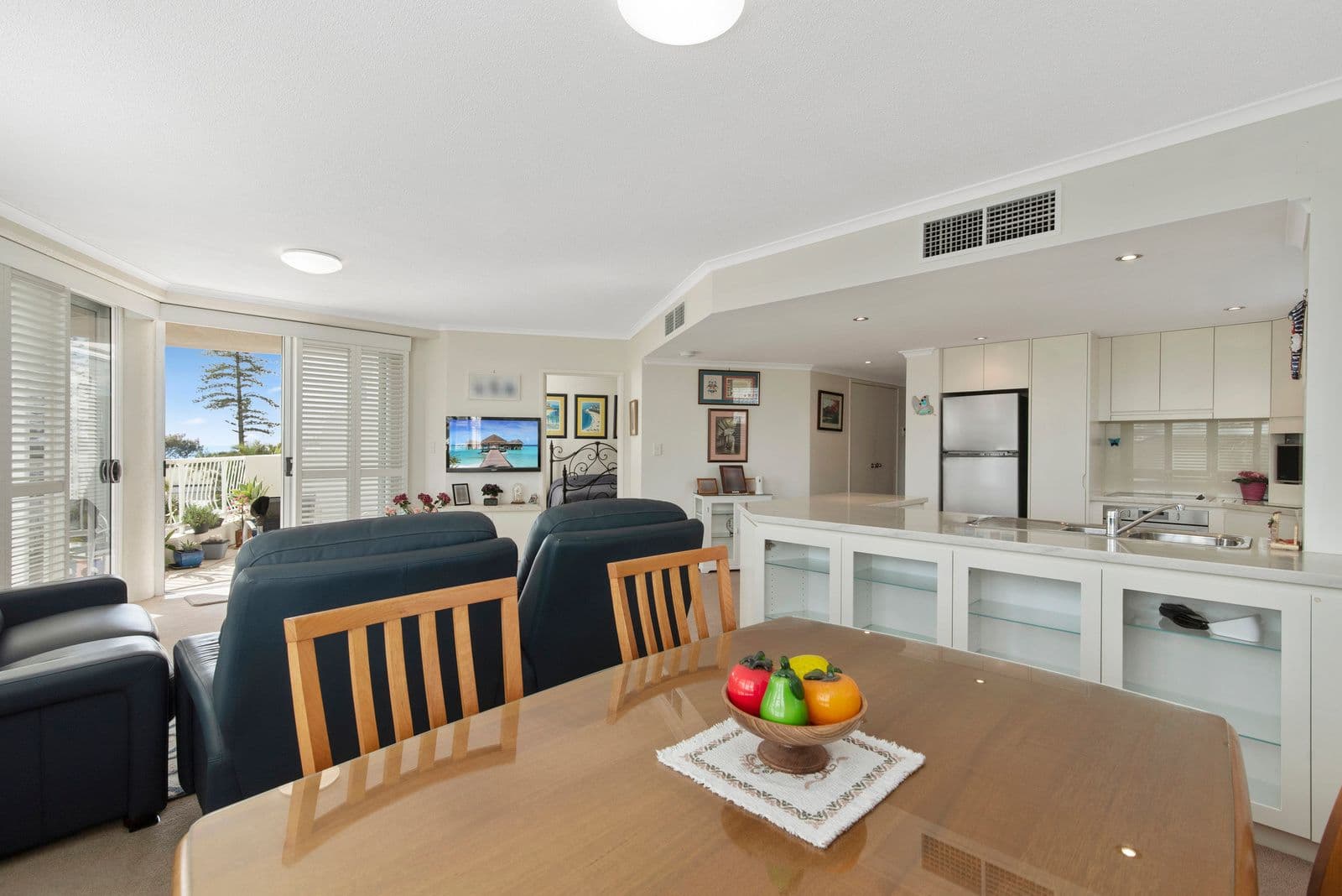4-10 Douglas Street, Coolangatta QLD 4225, Coolangatta - Thumbnail 4