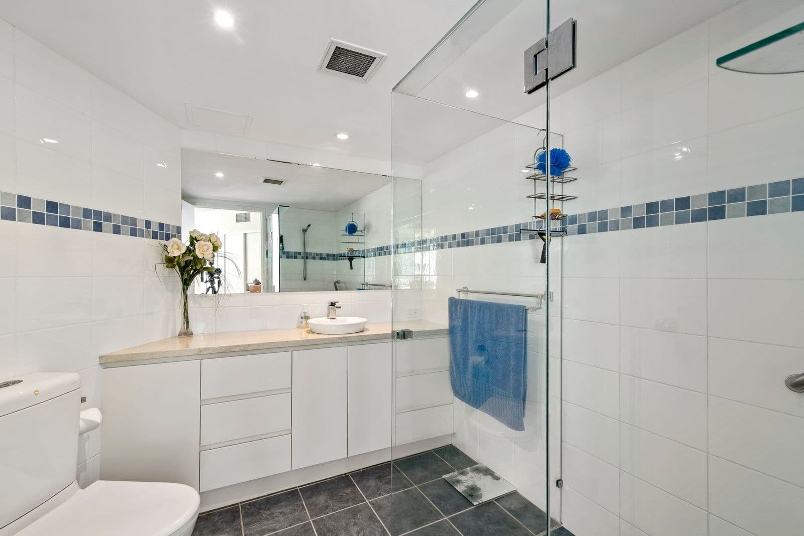 4-10 Douglas Street, Coolangatta QLD 4225, Coolangatta - Thumbnail 7
