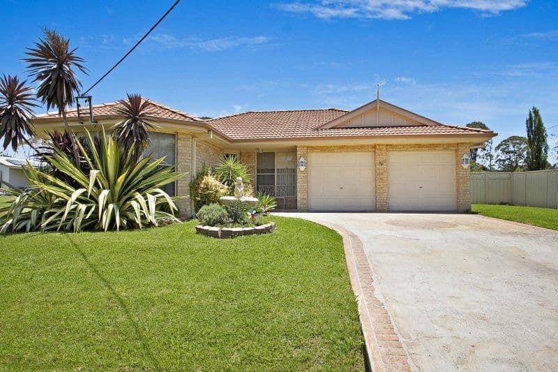 39 Ann Street, WALLALONG NSW 2320, Wallalong - Image 1
