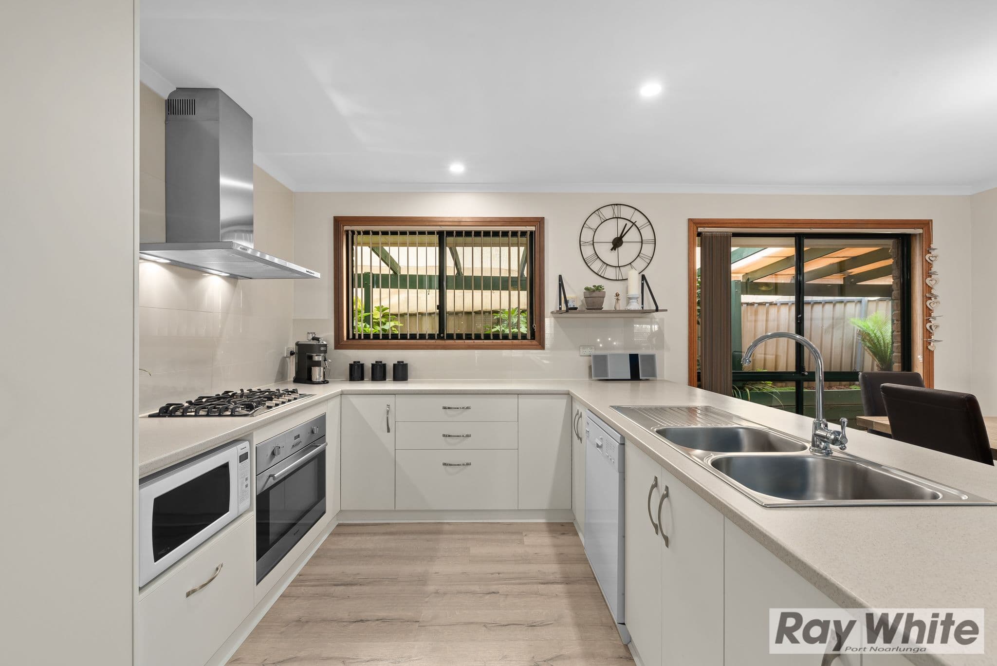 34 Gateacre Brow, Onkaparinga Hills SA 5163, Onkaparinga Hills - Thumbnail 2