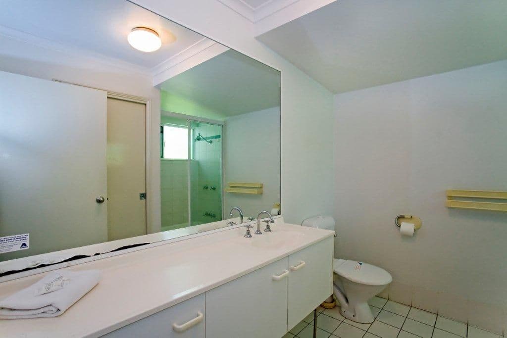 12 Robert Street, NOOSAVILLE QLD 4566, Noosaville - Thumbnail 8