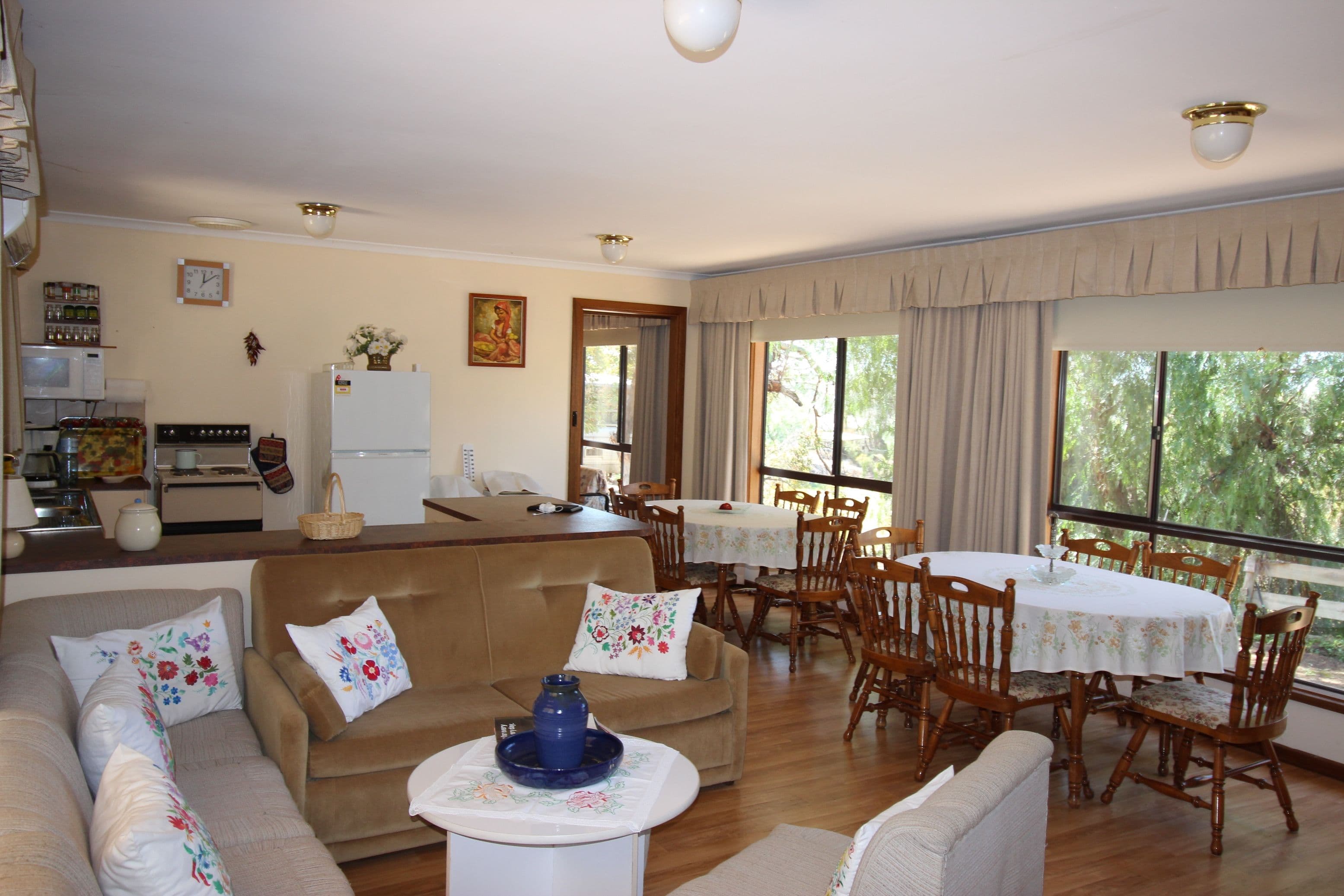 20 Meade Street, Blanchetown SA 5357, Blanchetown - Thumbnail 2