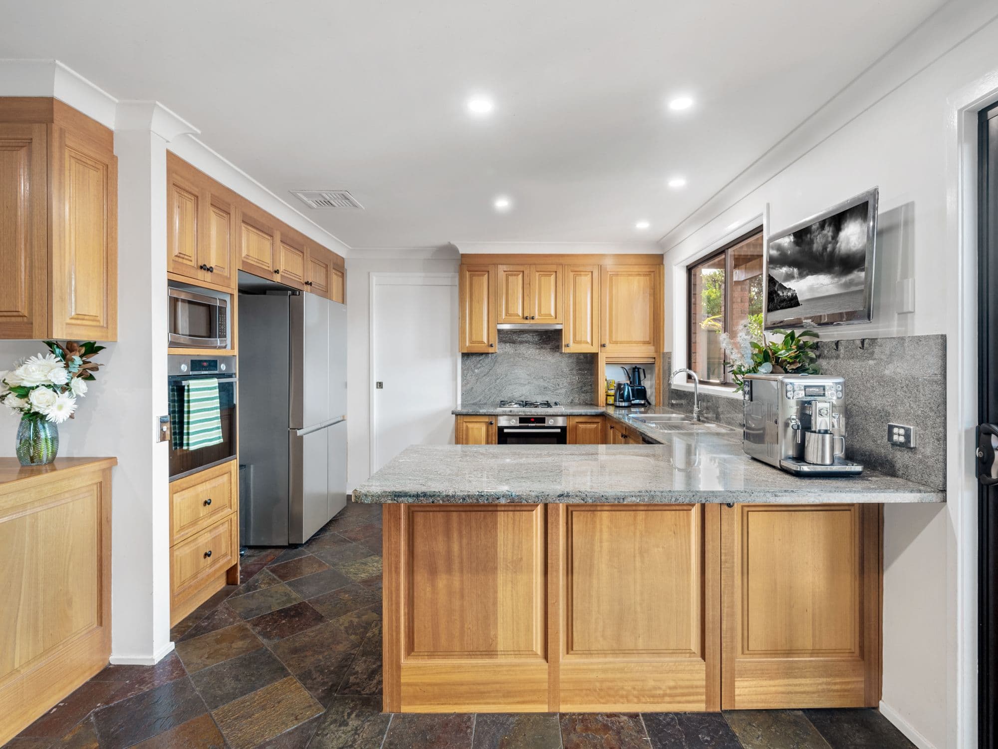 61 Trobriand Crescent, Glenfield NSW 2167, Glenfield - Thumbnail 3