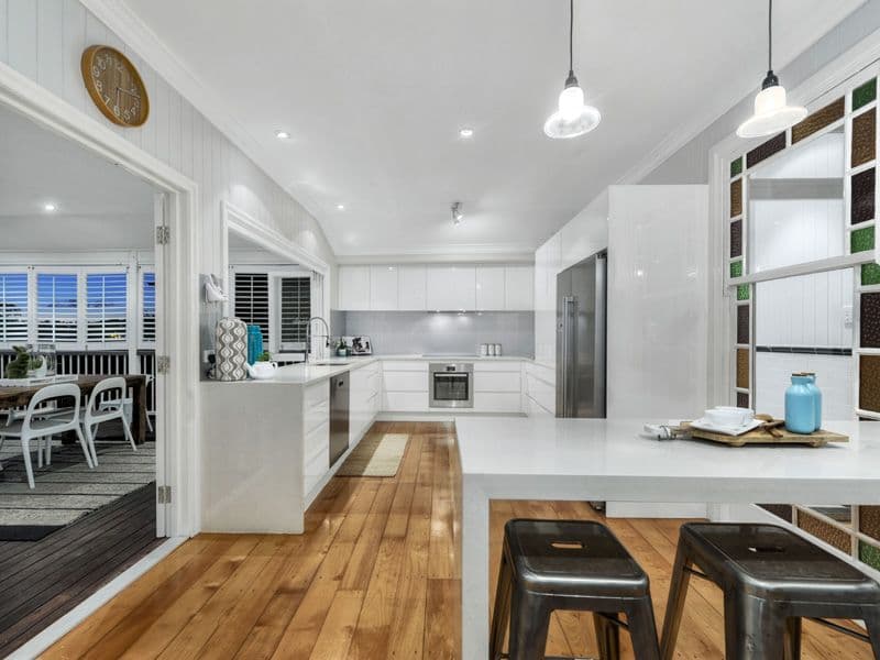 15 Troubridge Street, Mount Gravatt East QLD 4122, Mount Gravatt East - Thumbnail 4