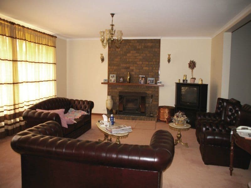 12 Orroroo Street, RENMARK SA 5341, Renmark - Thumbnail 3