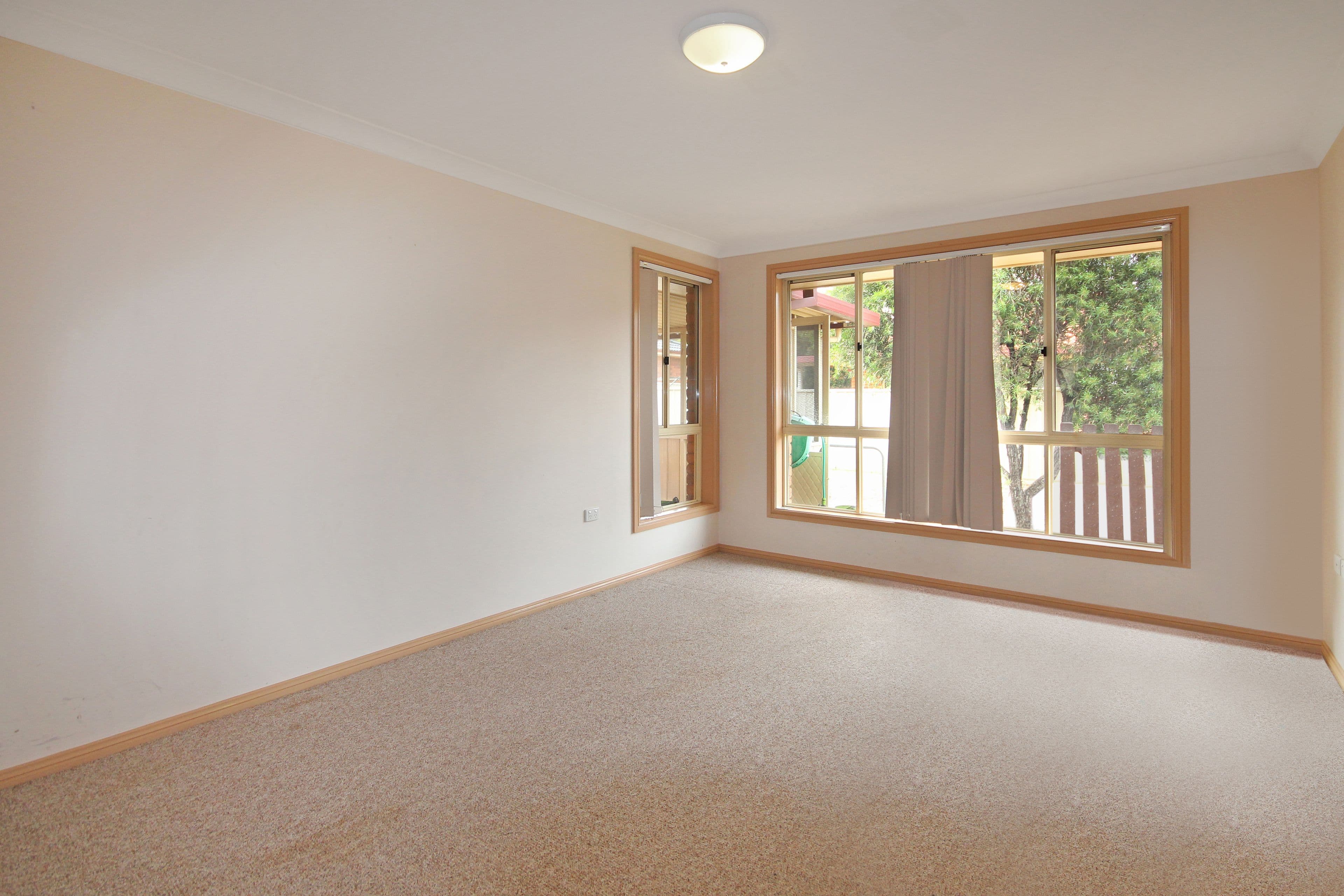 31 Satur Road, Scone - Thumbnail 2