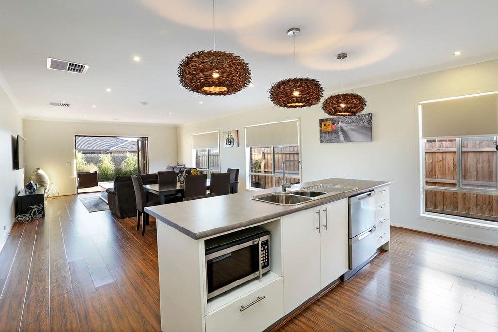 15 Wild Oak Avenue, Armstrong Creek VIC 3217, Armstrong Creek - Thumbnail 2