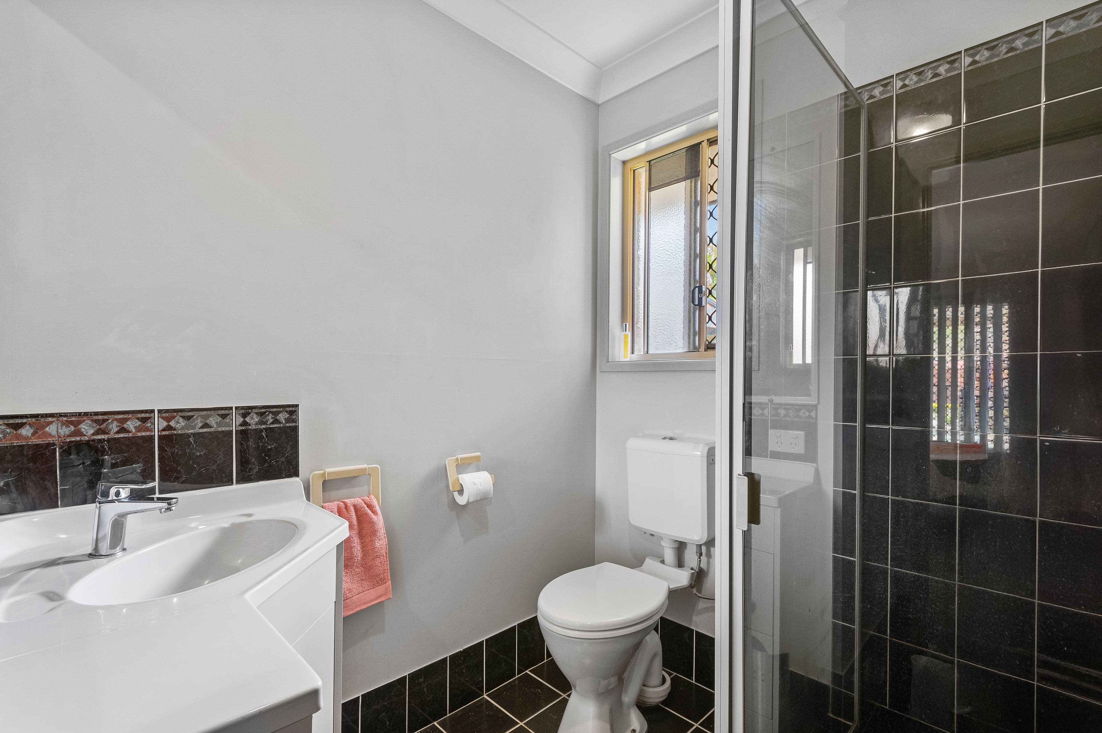 27 Roseberry Place, Burpengary East QLD 4505, Burpengary East - Thumbnail 5