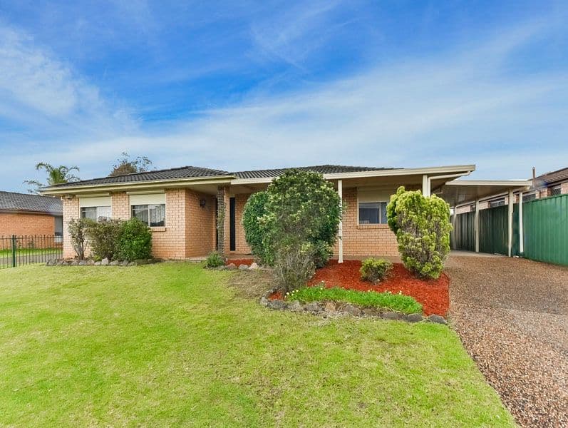 Macquarie Fields NSW 2564, Macquarie Fields - Image 1