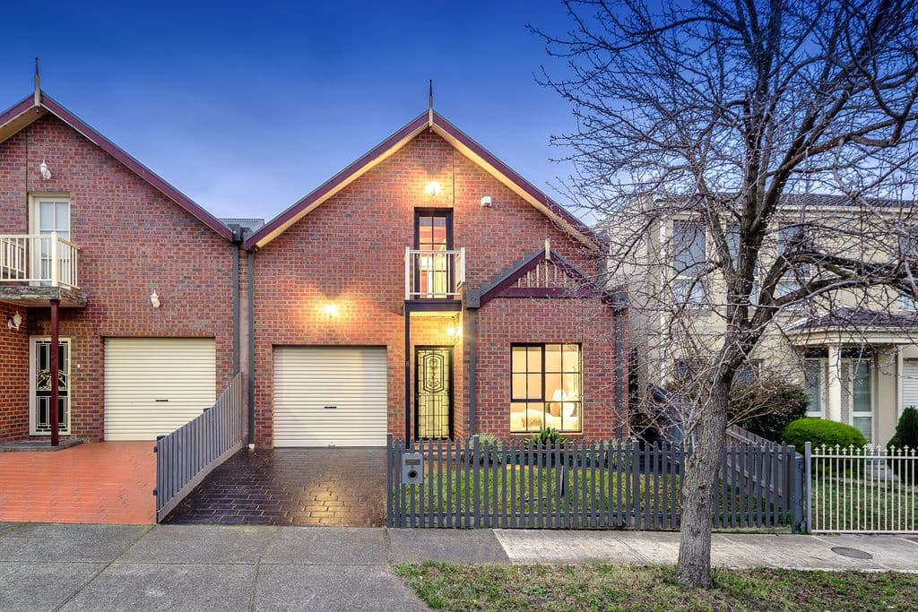 8 Sunbird Gardens, Epping VIC 3076, Epping - Image 1