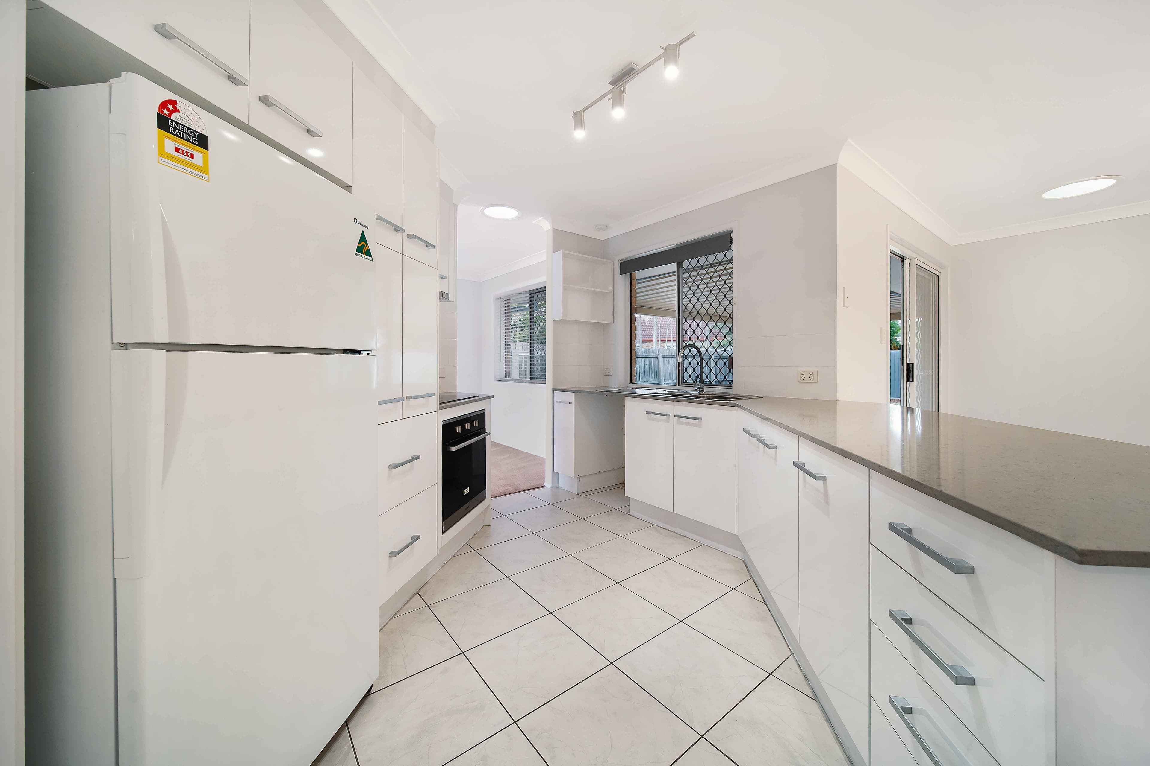 6 Canterbury Street, Bracken Ridge QLD 4017, Bracken Ridge - Thumbnail 2