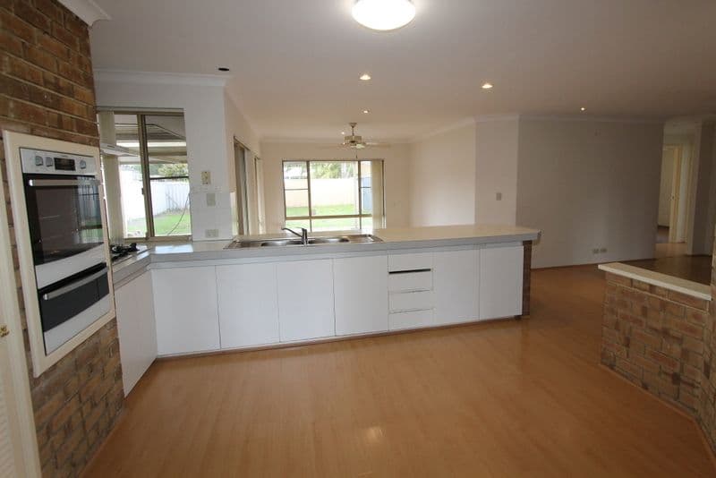 4 Meadowview Drive, Ballajura WA 6066, Ballajura - Thumbnail 2