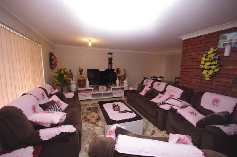 12 Waddington Crescent, KOONDOOLA WA 6064, Koondoola - Thumbnail 2