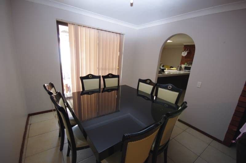 12 Waddington Crescent, KOONDOOLA WA 6064, Koondoola - Thumbnail 5