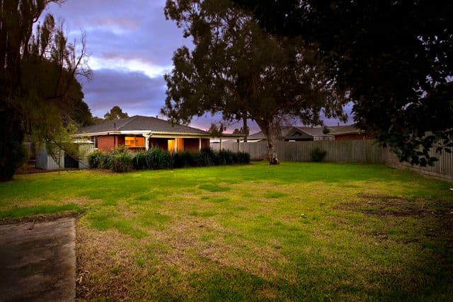 2 Ferntree Court, FERNTREE GULLY VIC 3156, Ferntree Gully - Thumbnail 4