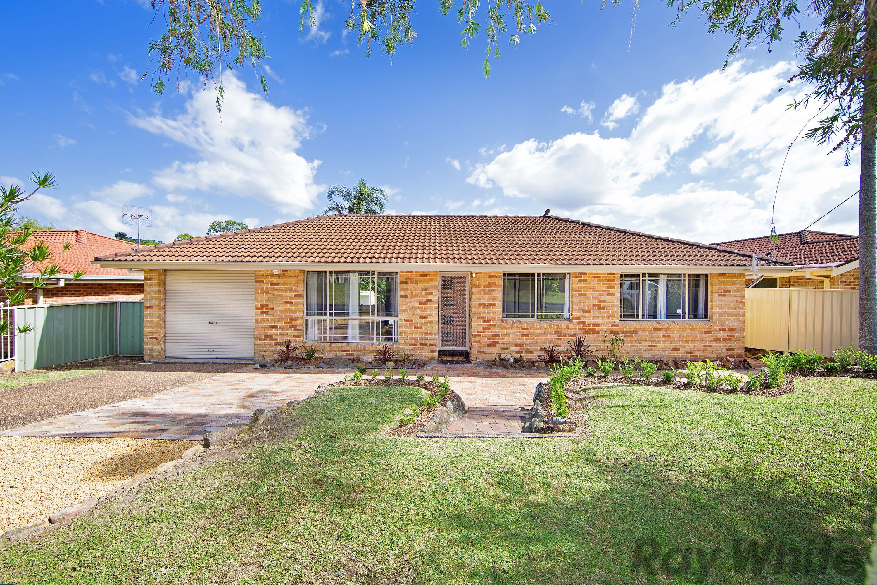16 Scenic Circle, Budgewoi - Image 1