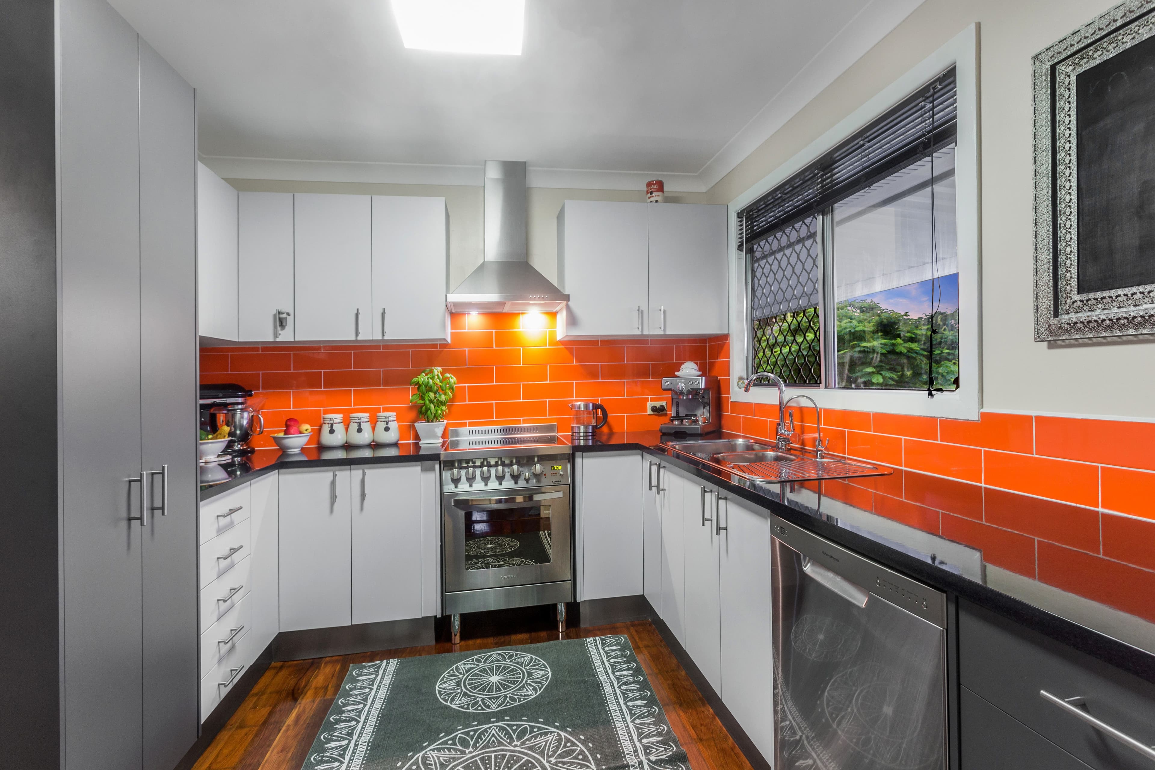 20 Heilbromm Street, Stafford Heights QLD 4053, Stafford Heights - Thumbnail 5