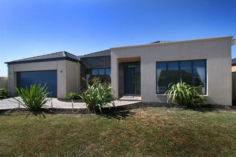 17 Teal Place, PAKENHAM VIC 3810, Pakenham - Image 1