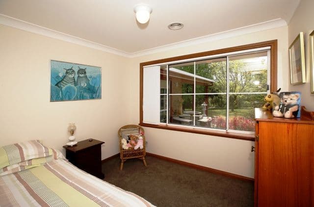 8 Clare Avenue, LAKE ALBERT NSW 2650, Lake Albert - Thumbnail 8