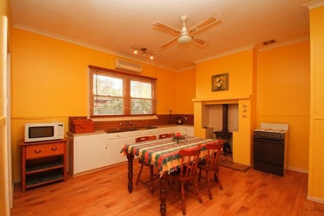 96 Drummond Avenue, LOXTON SA 5333, Loxton - Thumbnail 3