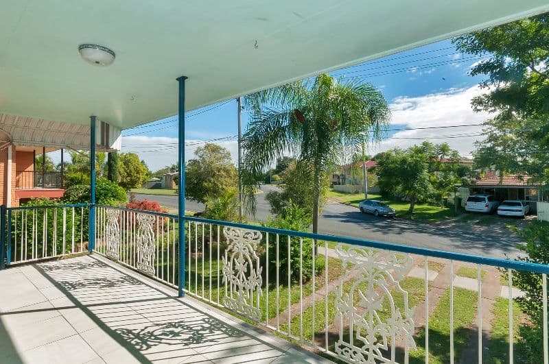 32 Kynance Street, LEICHHARDT QLD 4305, Leichhardt - Thumbnail 3
