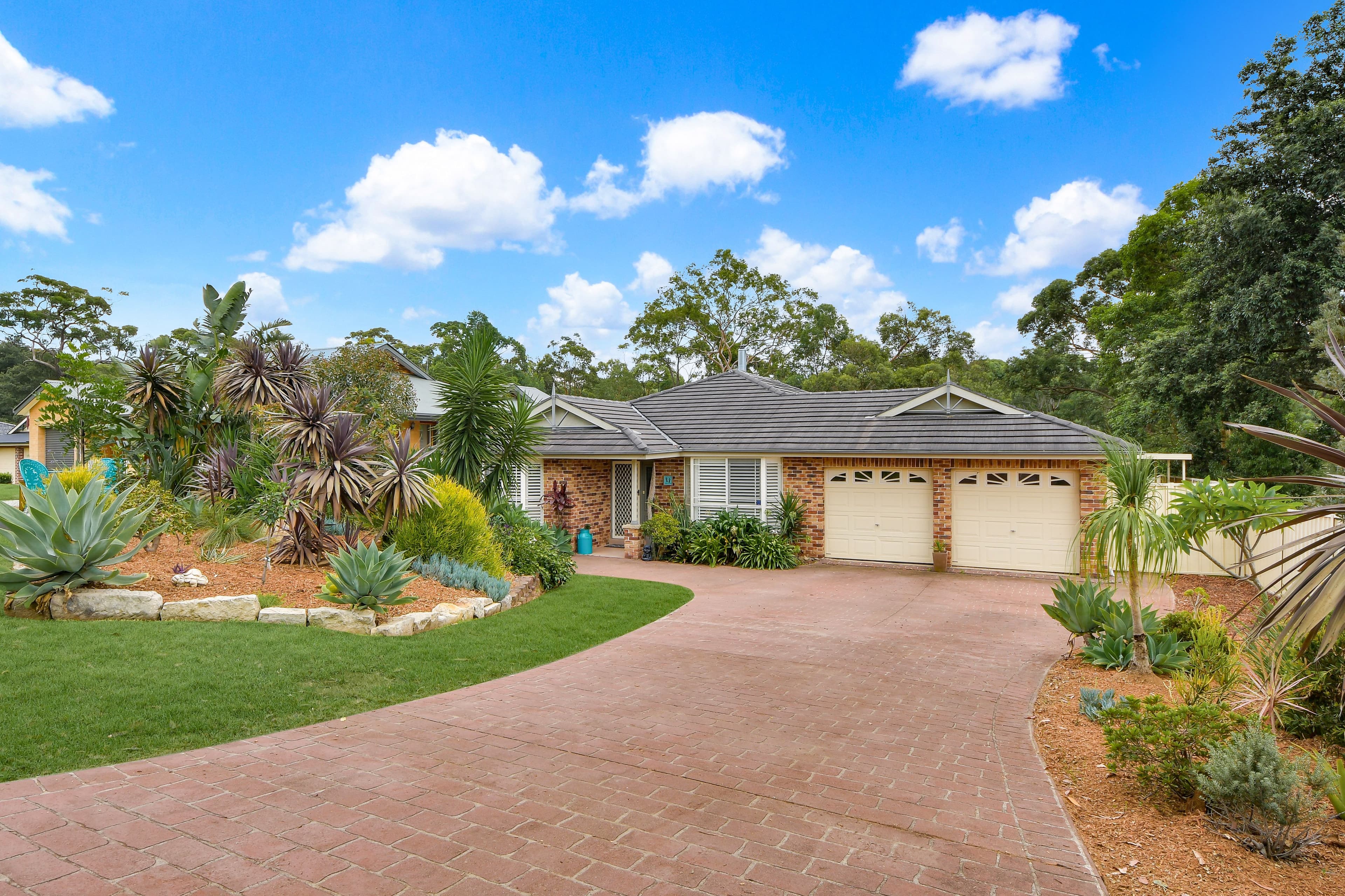4 Blue Wren Place, Oakdale - Image 1